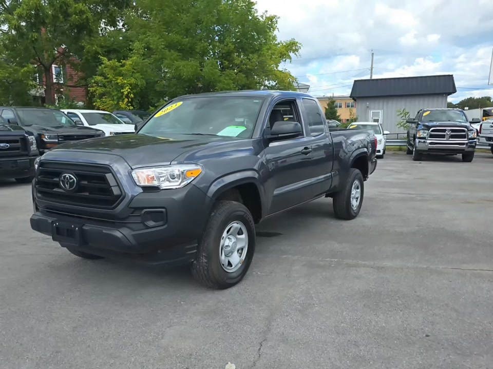 2023 Toyota Tacoma SR AWD