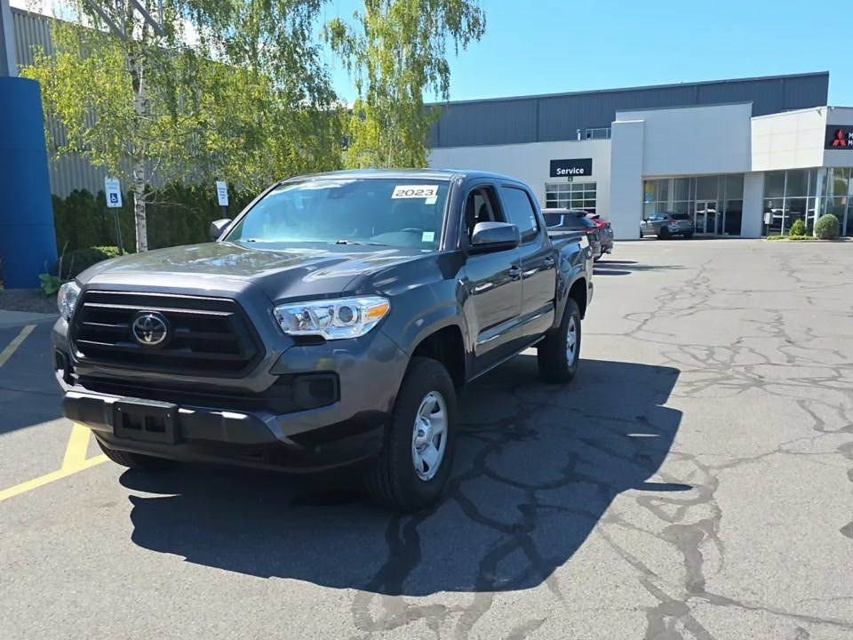 2023 Toyota Tacoma SR AWD