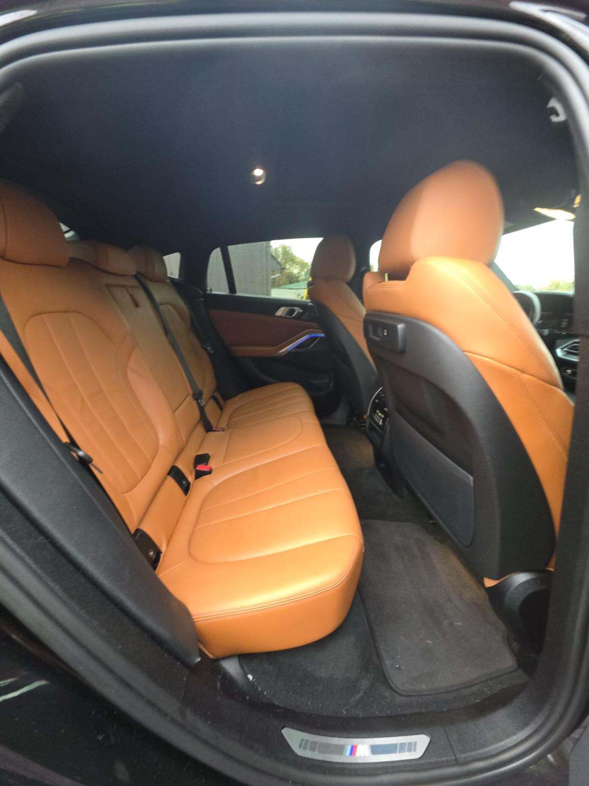 2022 BMW X6 xDrive40i AWD