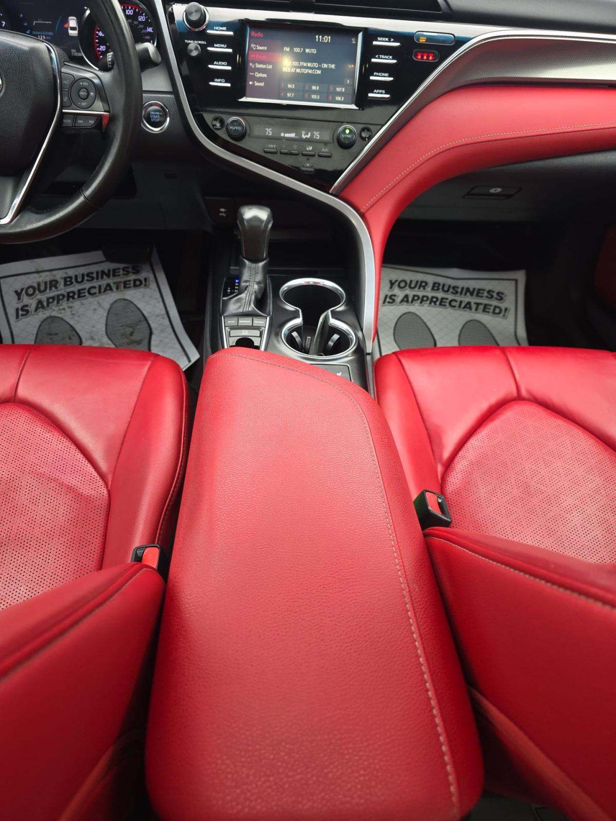 2018 Toyota Camry XSE FWD