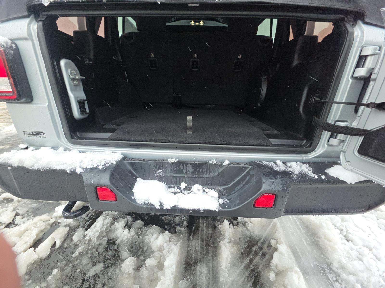 2023 Jeep Wrangler Sahara AWD