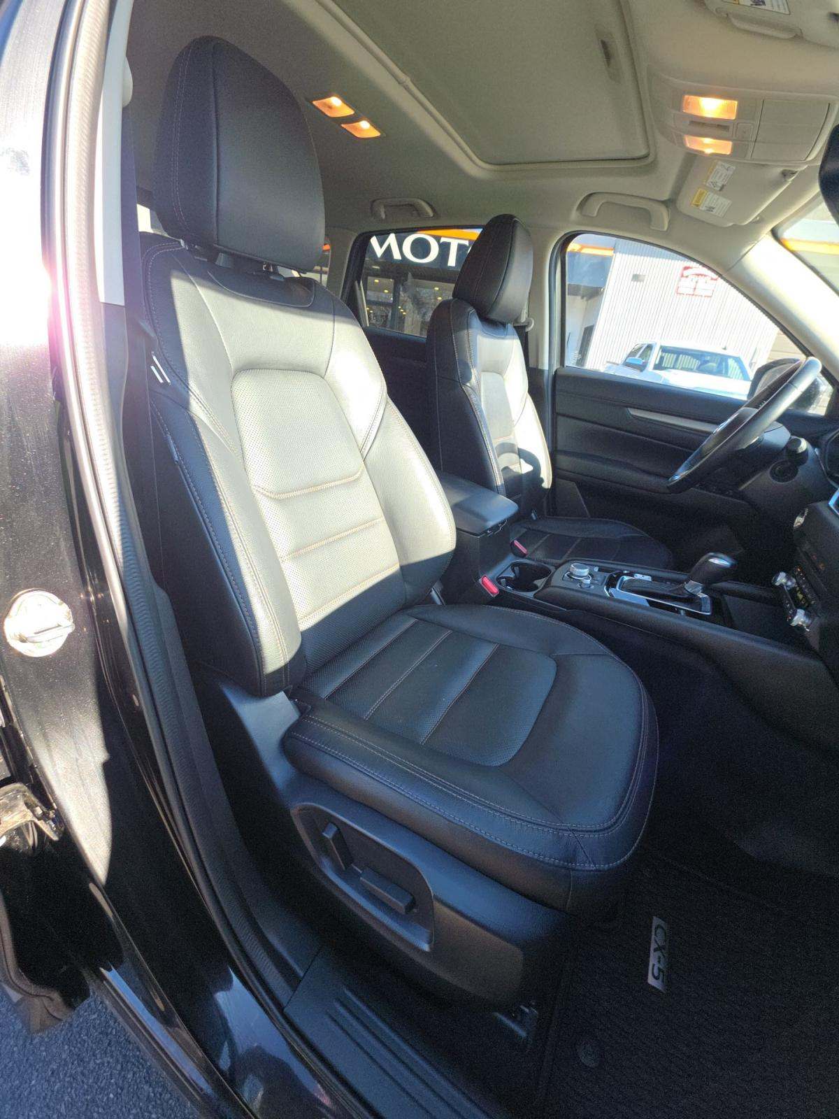 2022 MAZDA CX-5 2.5 S Preferred Package AWD