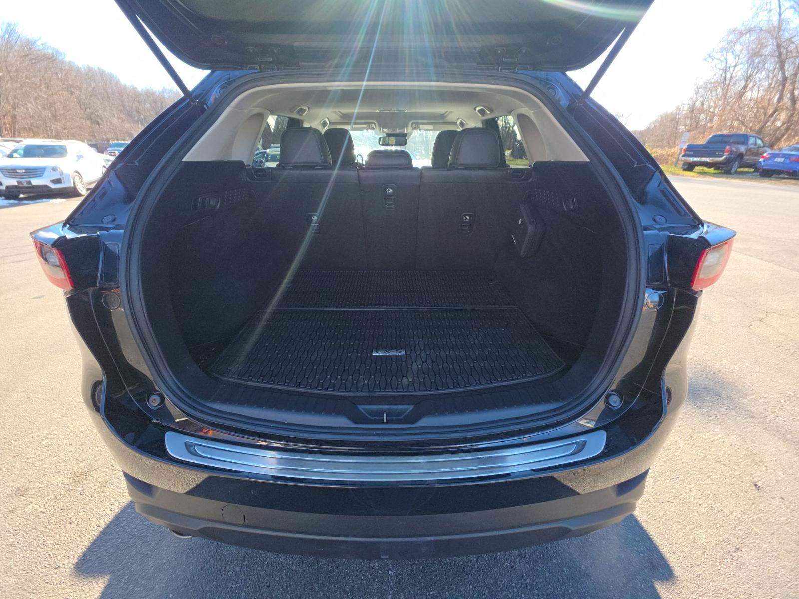 2022 MAZDA CX-5 2.5 S Preferred Package AWD