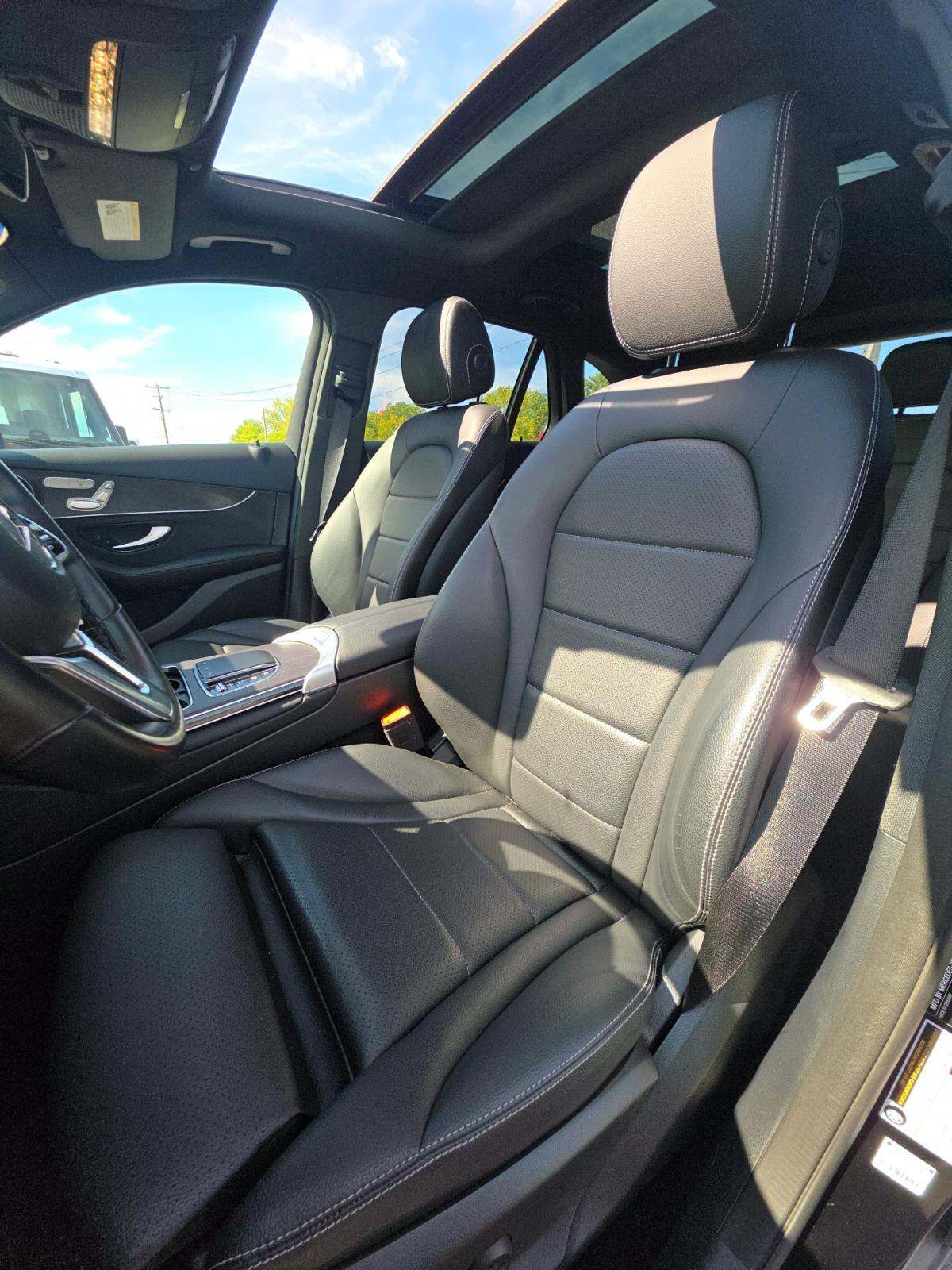 2022 Mercedes-Benz GLC GLC 300 AWD