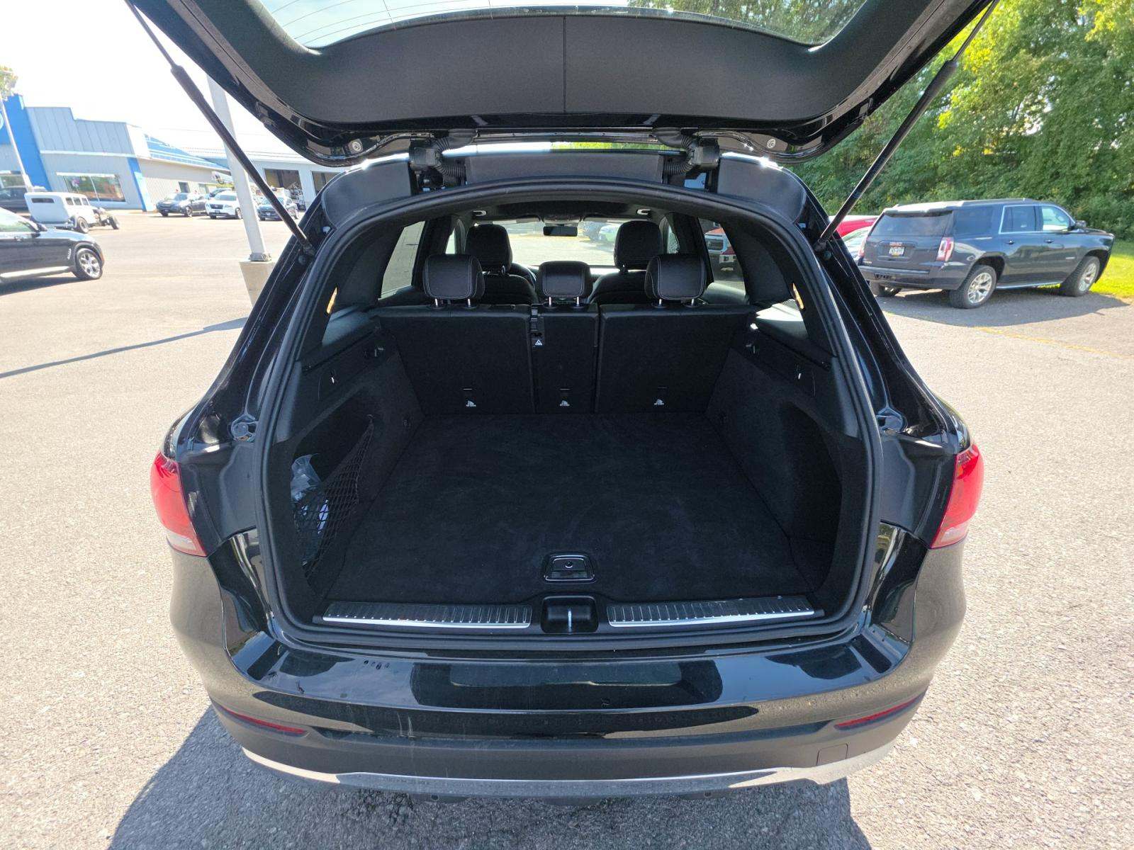 2022 Mercedes-Benz GLC GLC 300 AWD