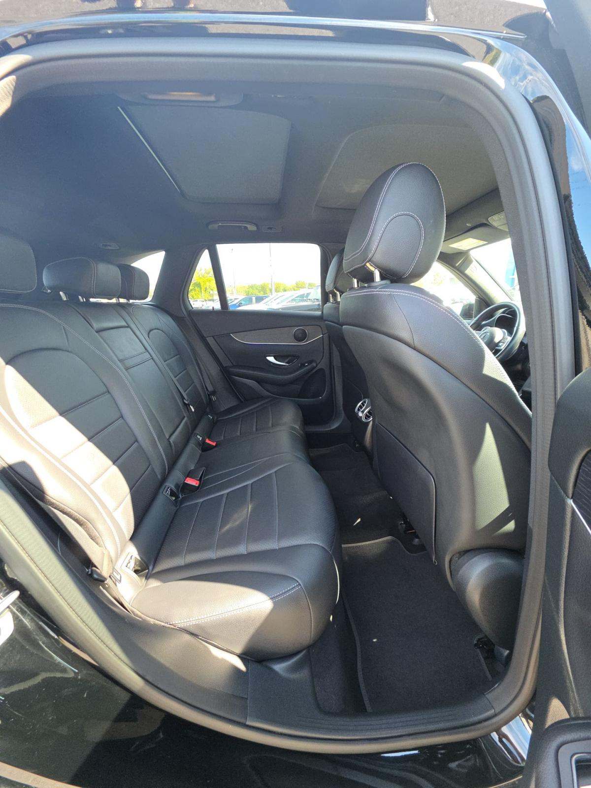 2022 Mercedes-Benz GLC GLC 300 AWD