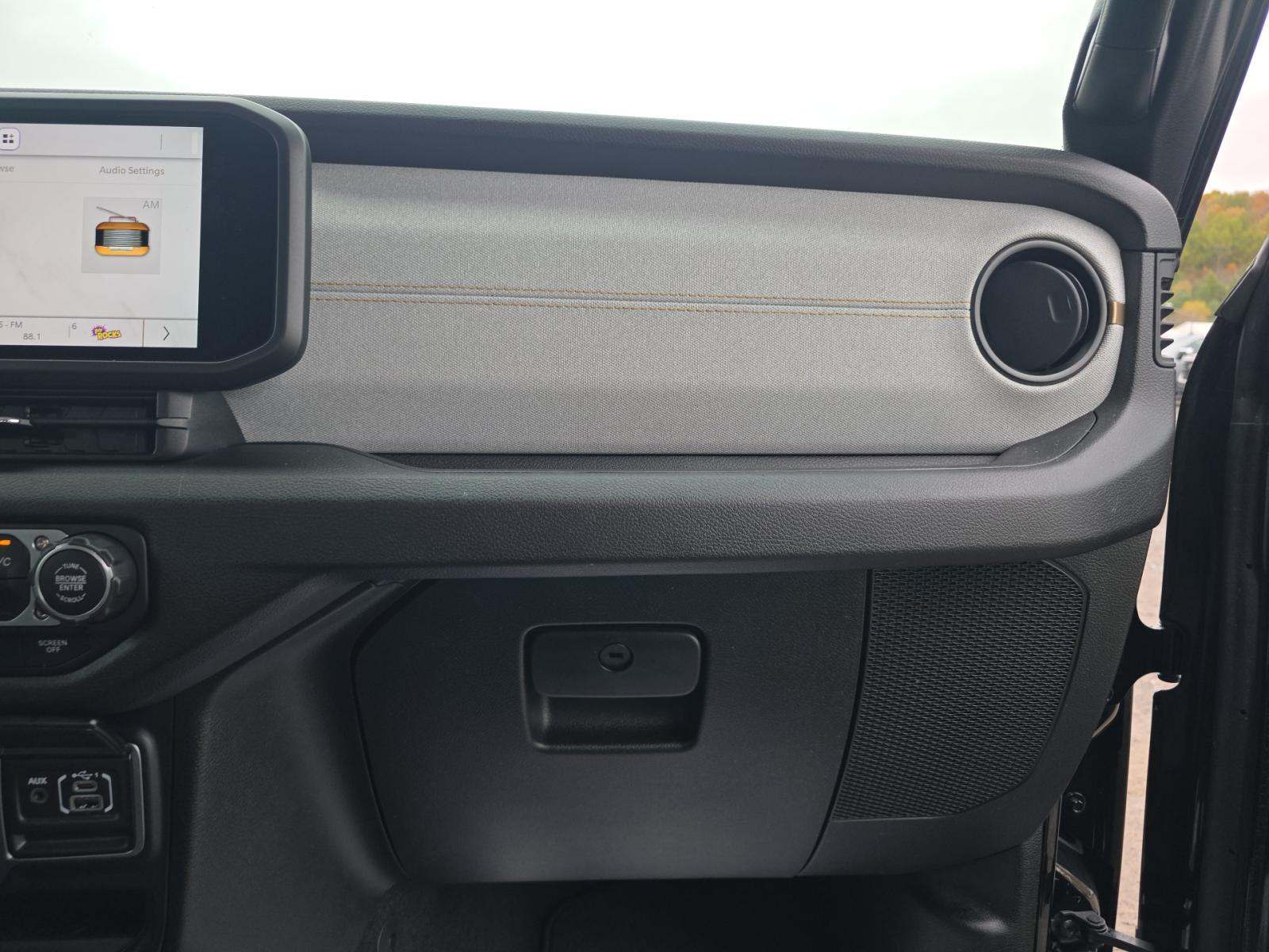 2025 Jeep Wrangler Sport AWD