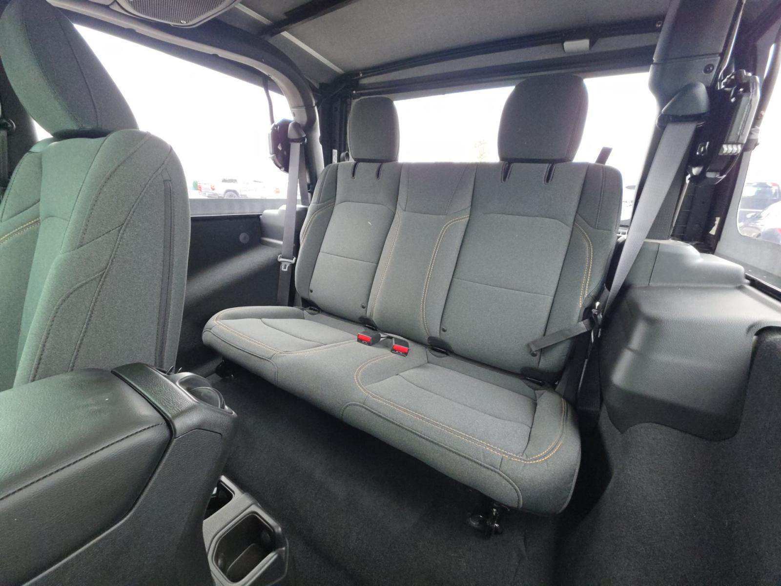 2025 Jeep Wrangler Sport AWD