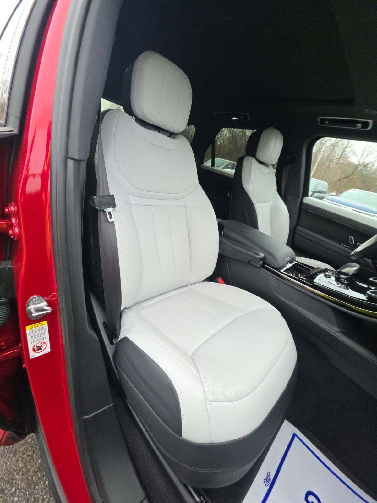 2023 Land Rover Range Rover Sport SE Dynamic AWD