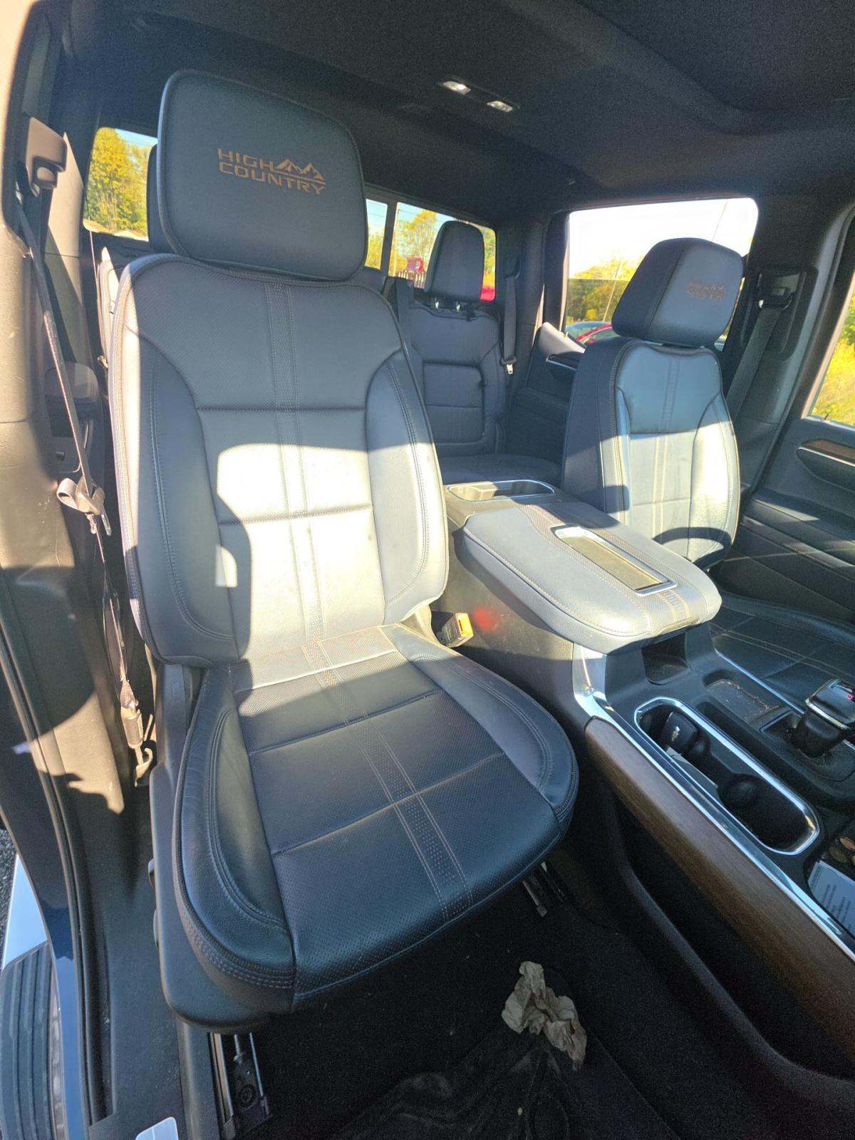 2022 Chevrolet Silverado 1500 High Country AWD