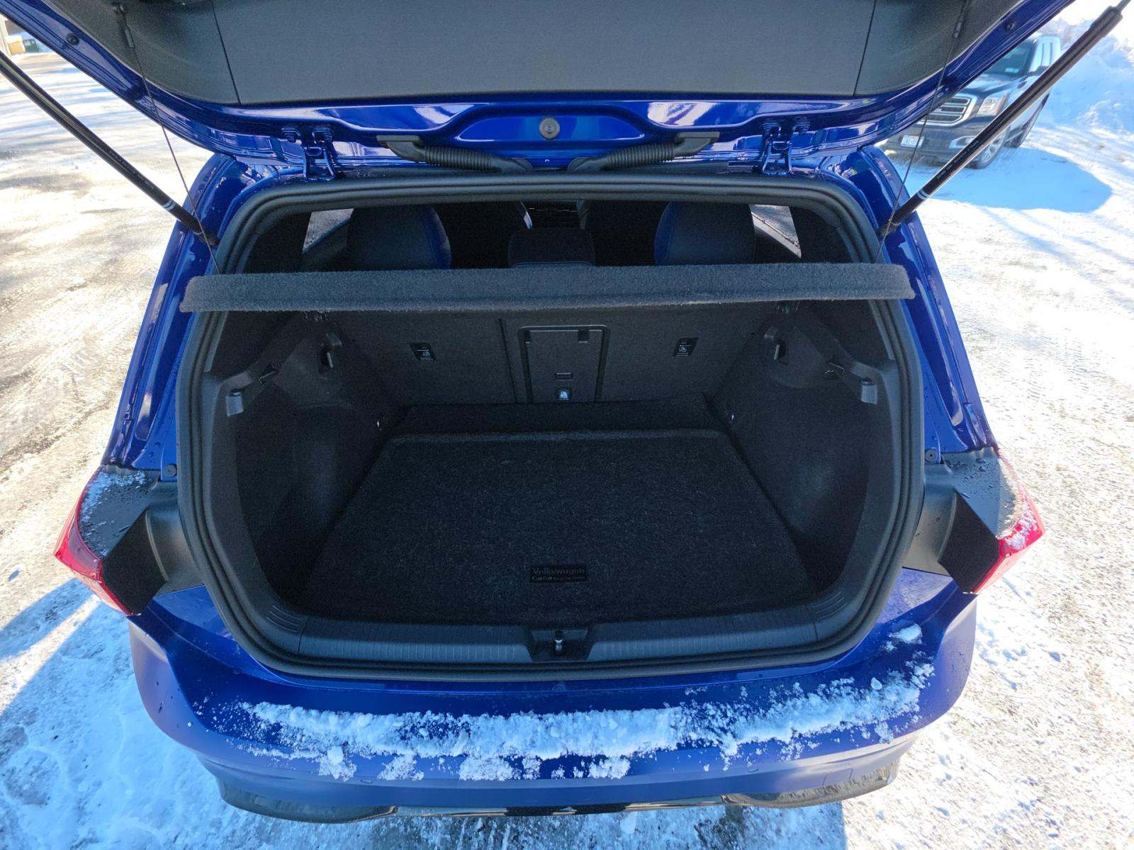 2023 Volkswagen Golf R AWD