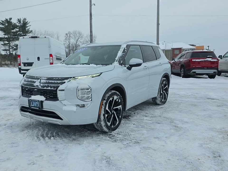 2022 Mitsubishi Outlander SEL Launch Edition AWD