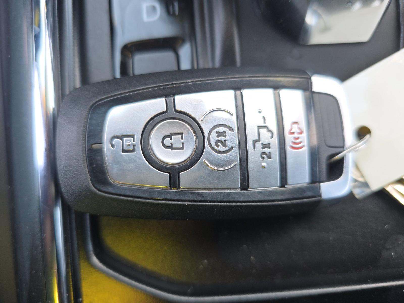 2023 Ford F-150 Hybrid Lariat AWD