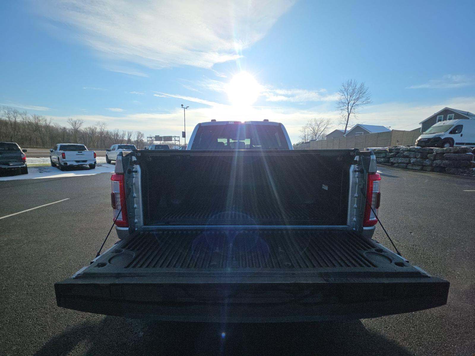 2023 Ford F-150 Hybrid Lariat AWD