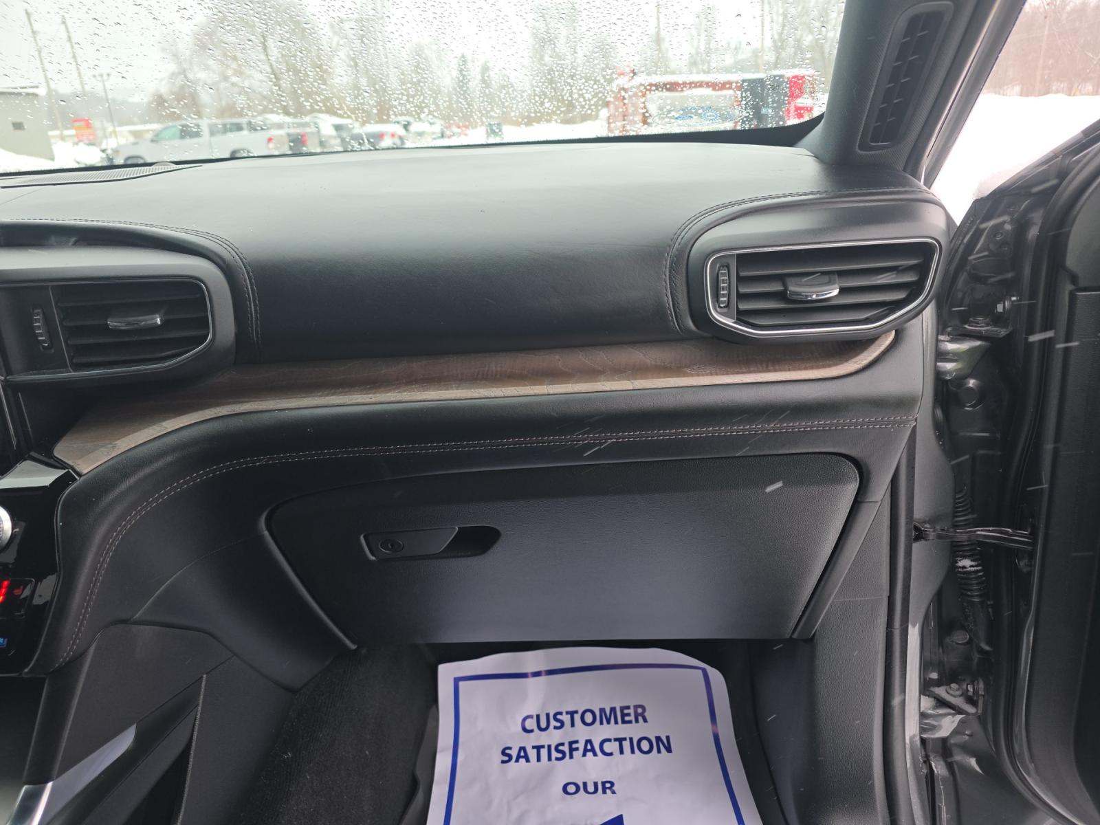 2021 Ford Explorer Platinum AWD