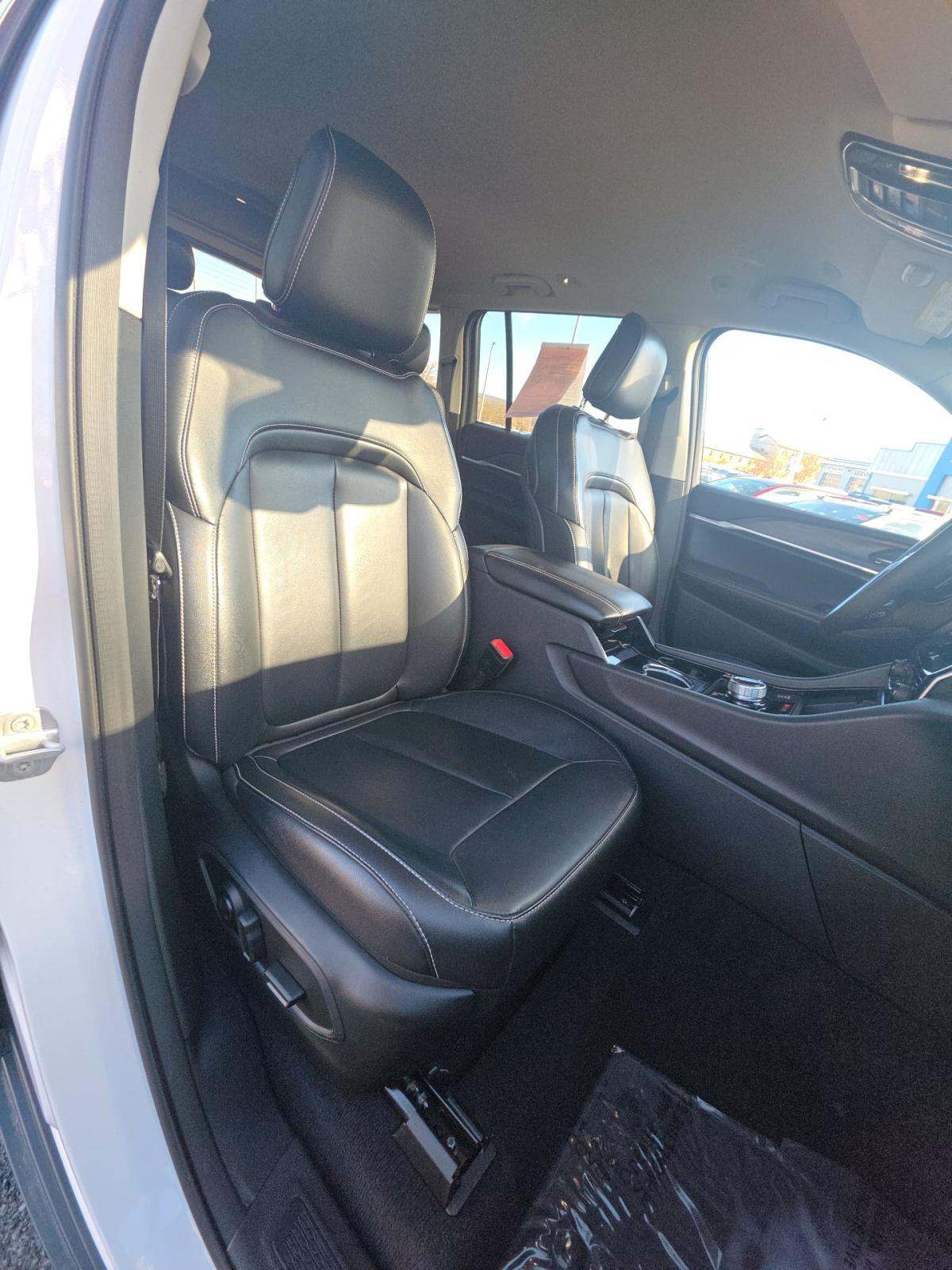 2023 Jeep Grand Cherokee Limited AWD