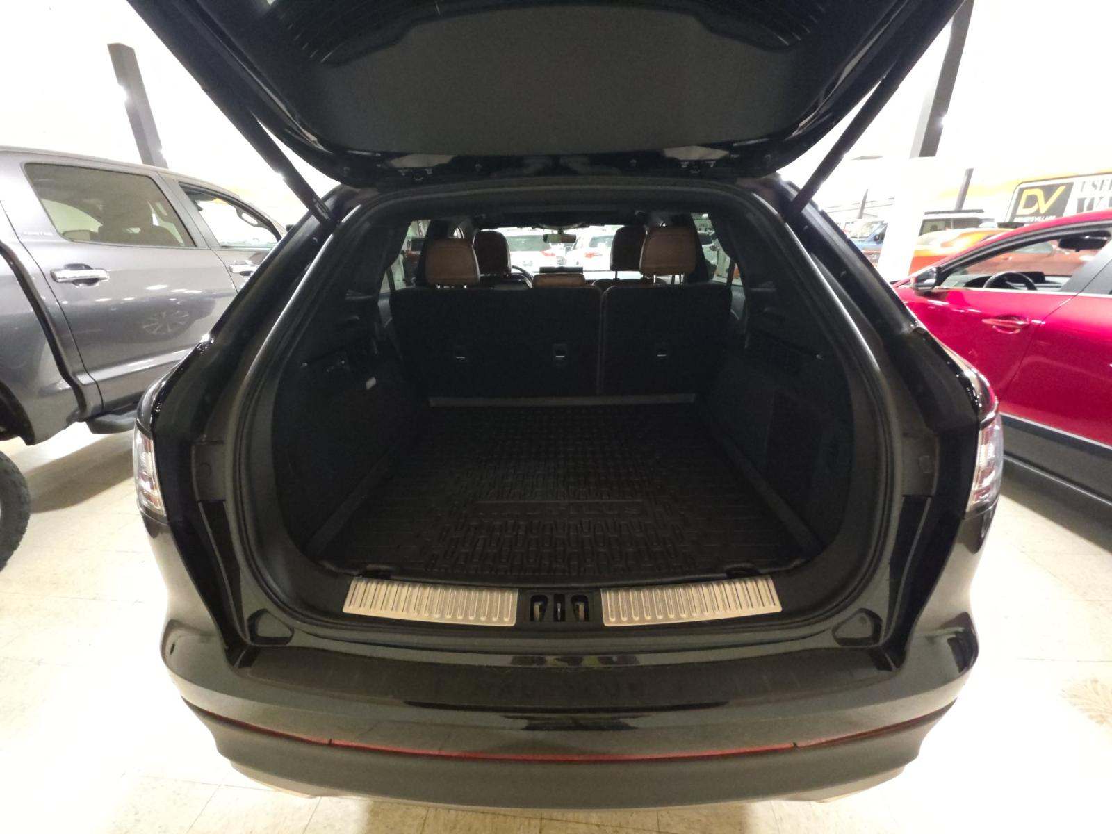 2022 Lincoln Nautilus Reserve AWD