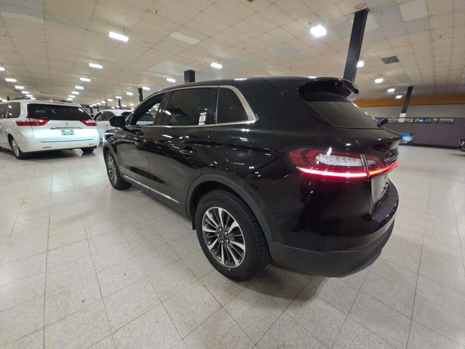 2022 Lincoln Nautilus Reserve AWD