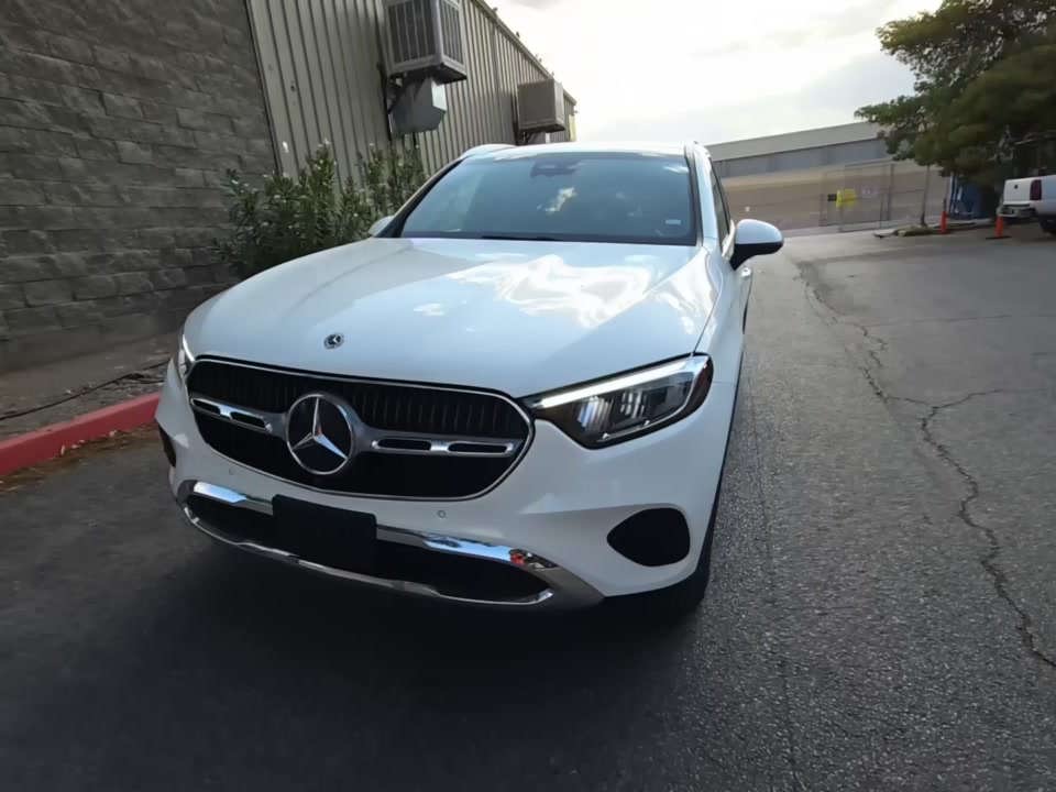 2024 Mercedes-Benz GLC 300