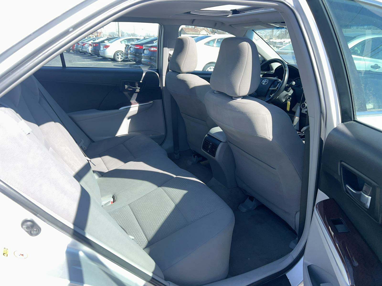 2014 Toyota Camry XLE FWD