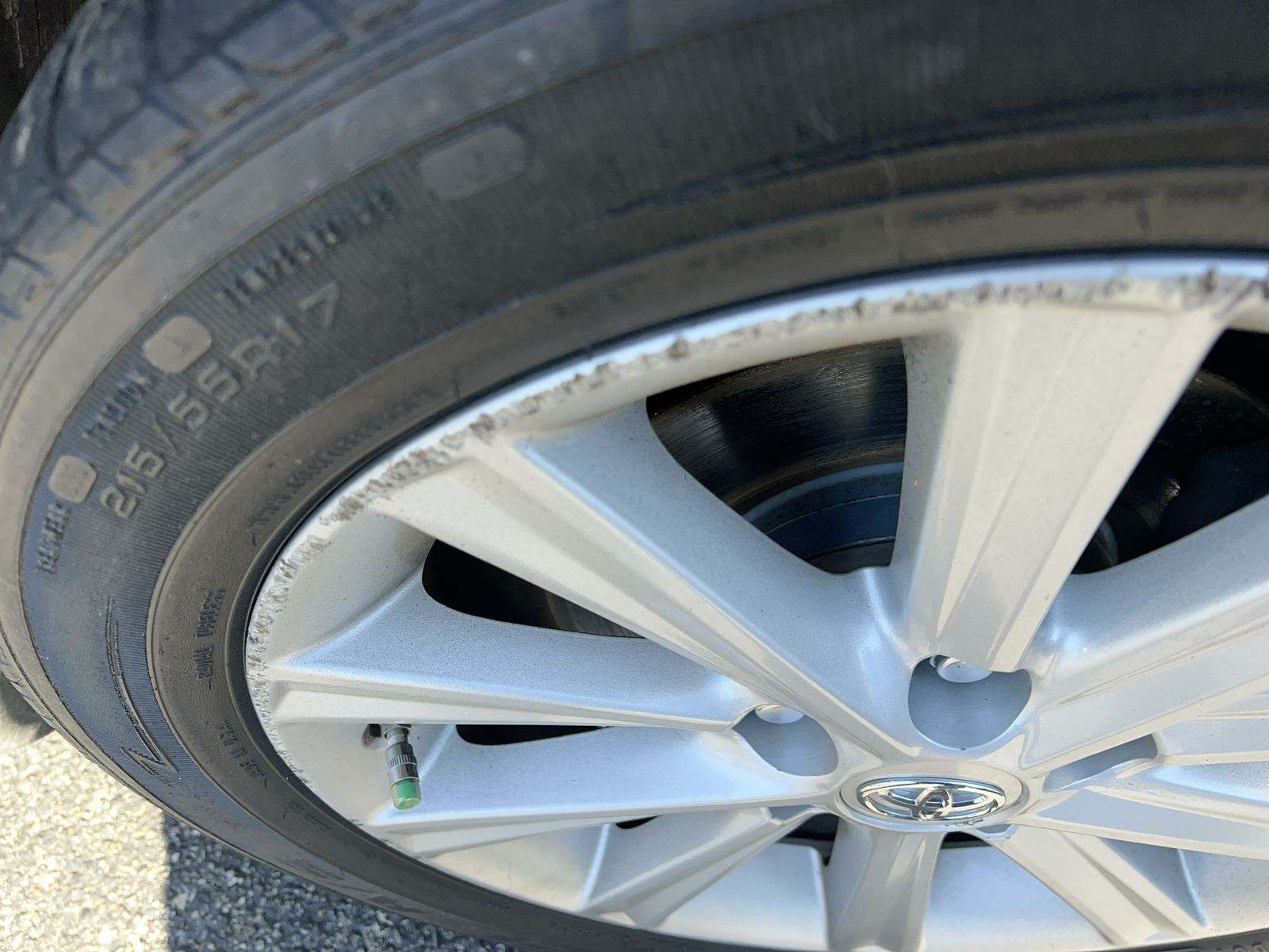 2014 Toyota Camry XLE FWD