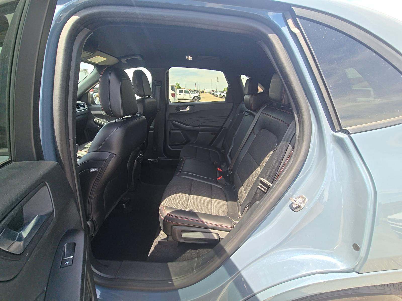 2023 Ford Escape ST-Line FWD