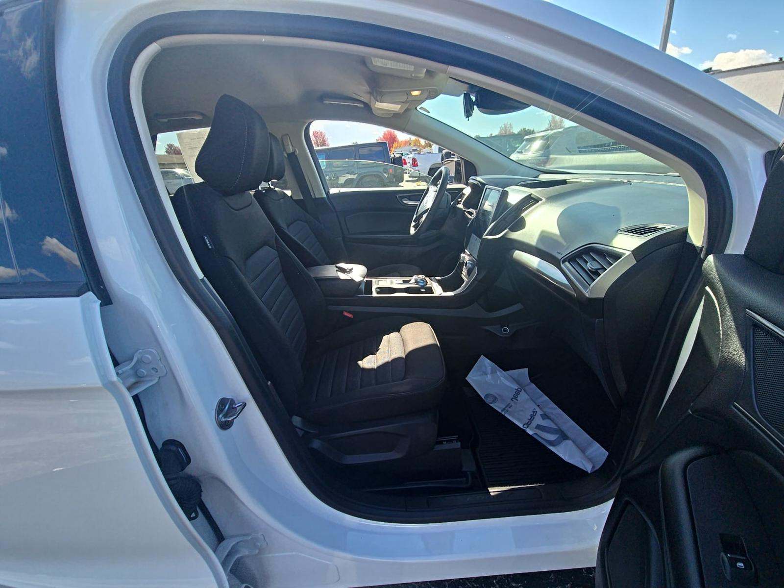 2024 Ford Edge SE AWD