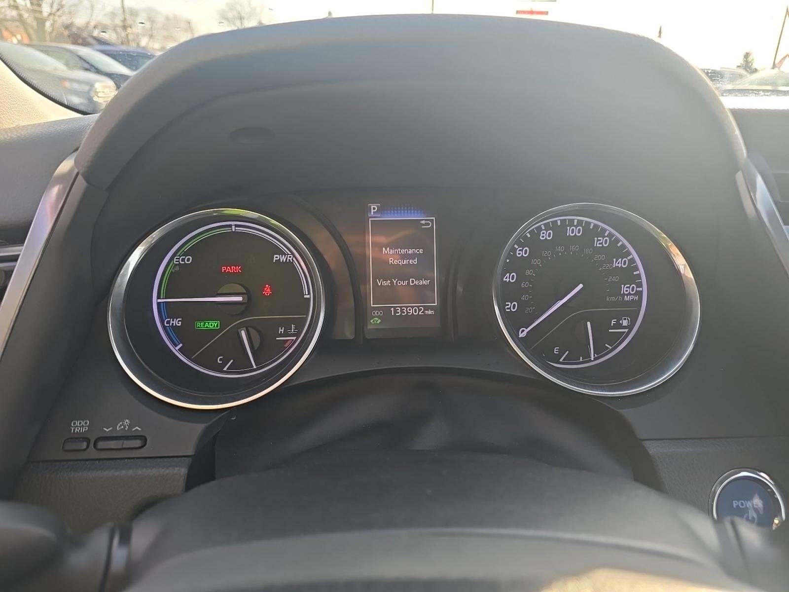 2019 Toyota Camry Hybrid LE FWD