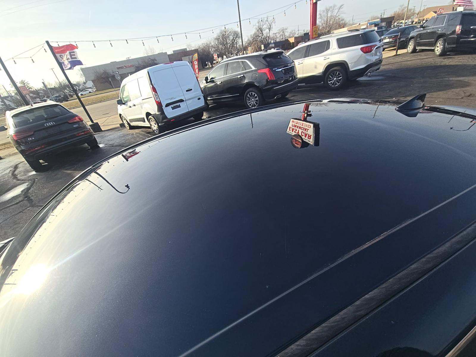 2019 Toyota Camry Hybrid LE FWD