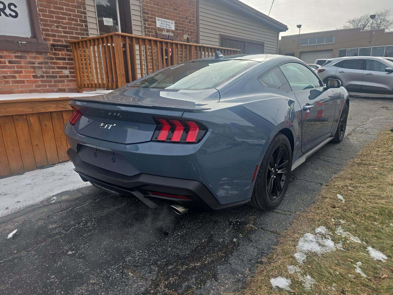 2025 Ford Mustang GT RWD