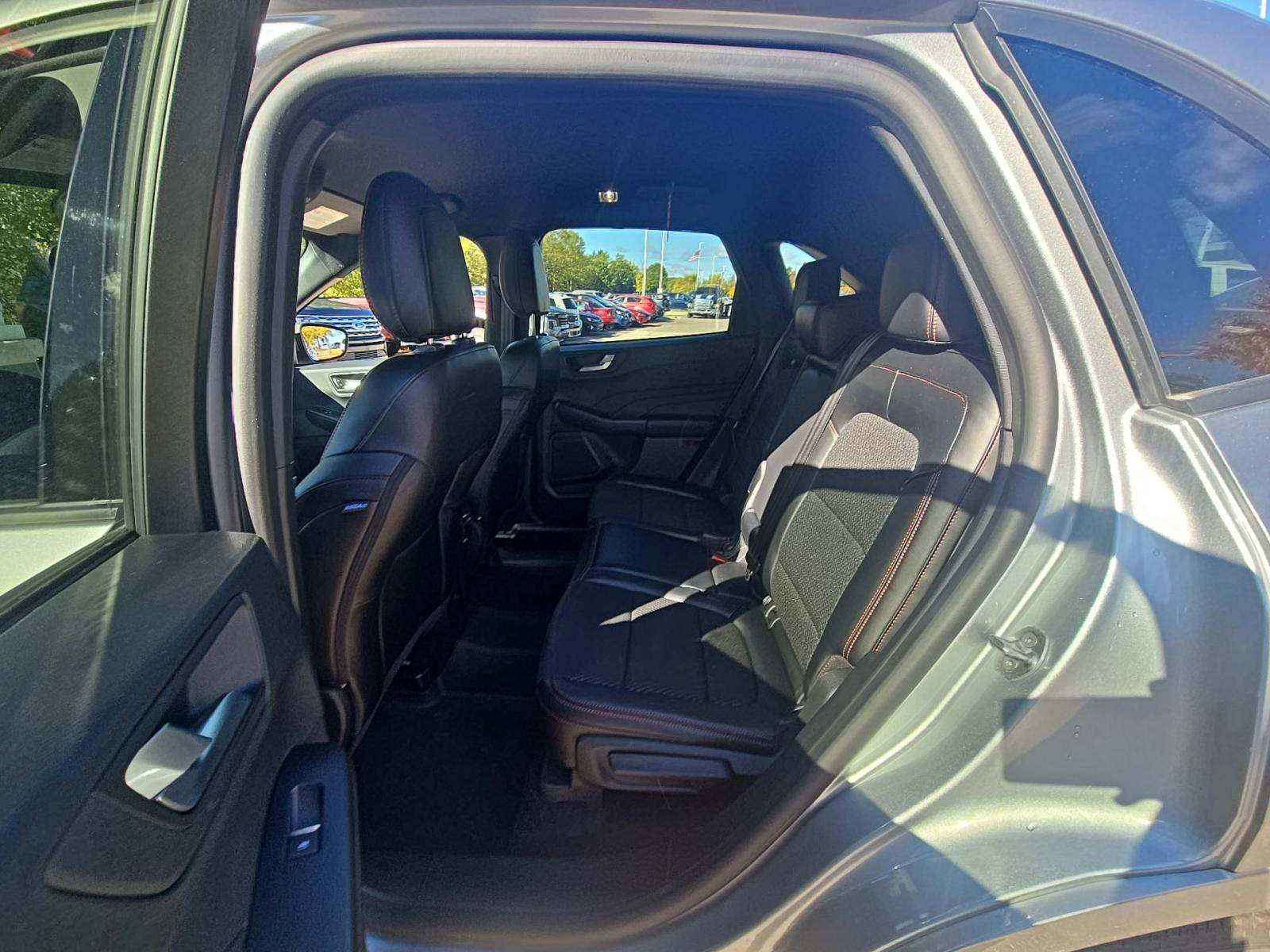 2024 Ford Escape ST-Line Select AWD