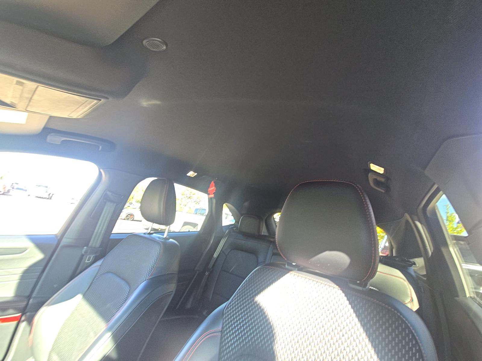 2024 Ford Escape ST-Line Select AWD