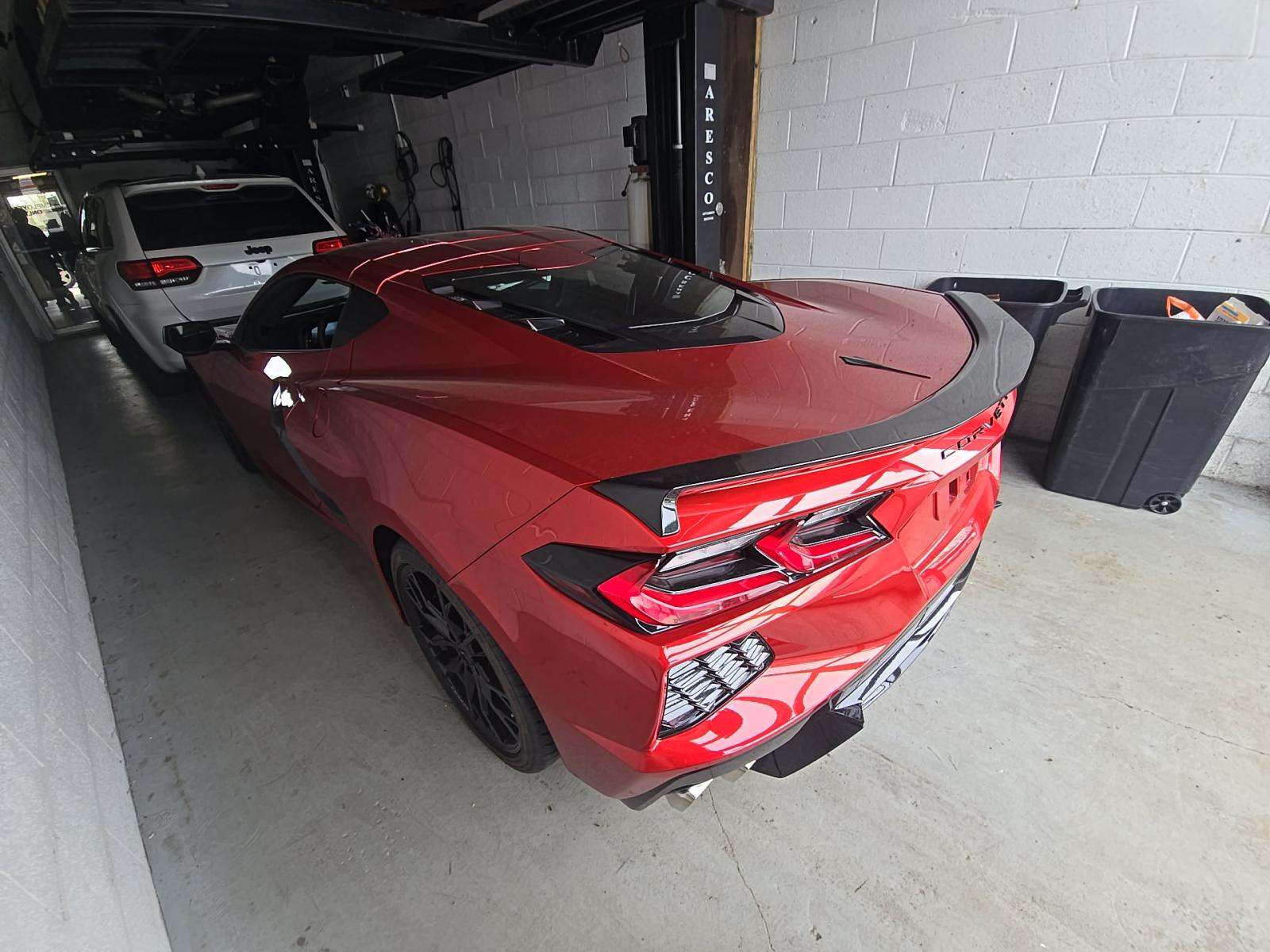 CHEVROLET CORVETTE - 2