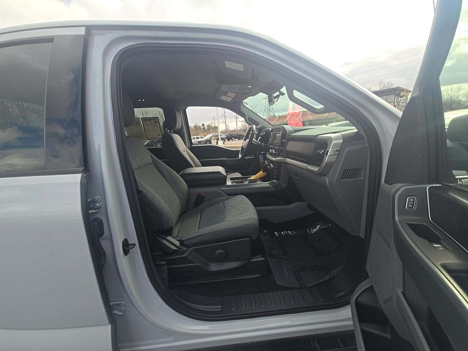 2022 Ford F-150 XLT AWD