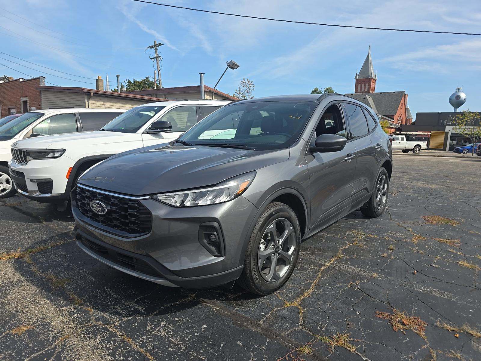 2025 Ford Escape ST-Line Select AWD