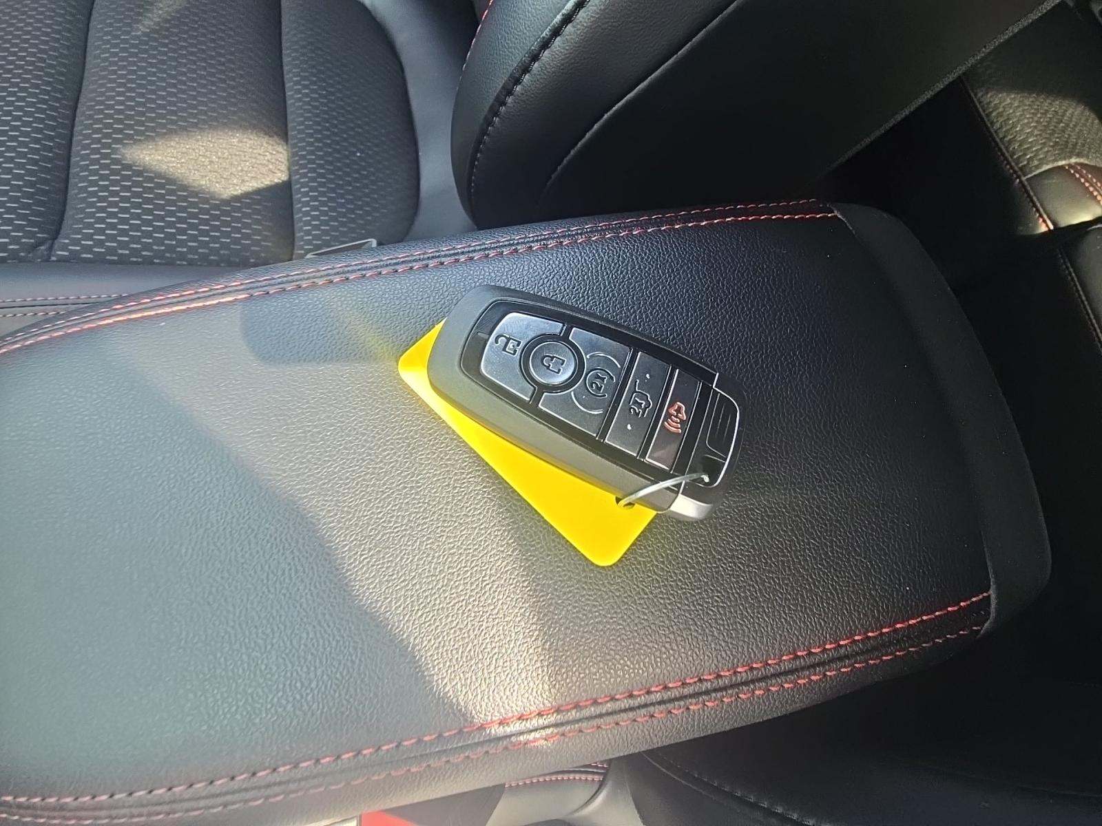 2025 Ford Escape ST-Line Select AWD