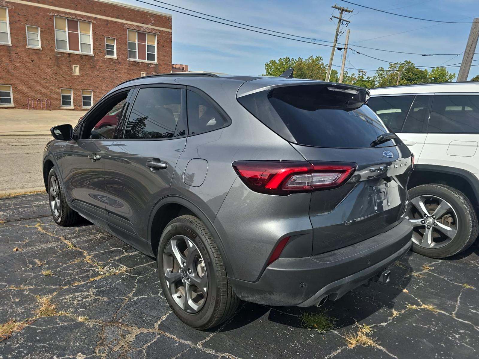 2025 Ford Escape ST-Line Select AWD