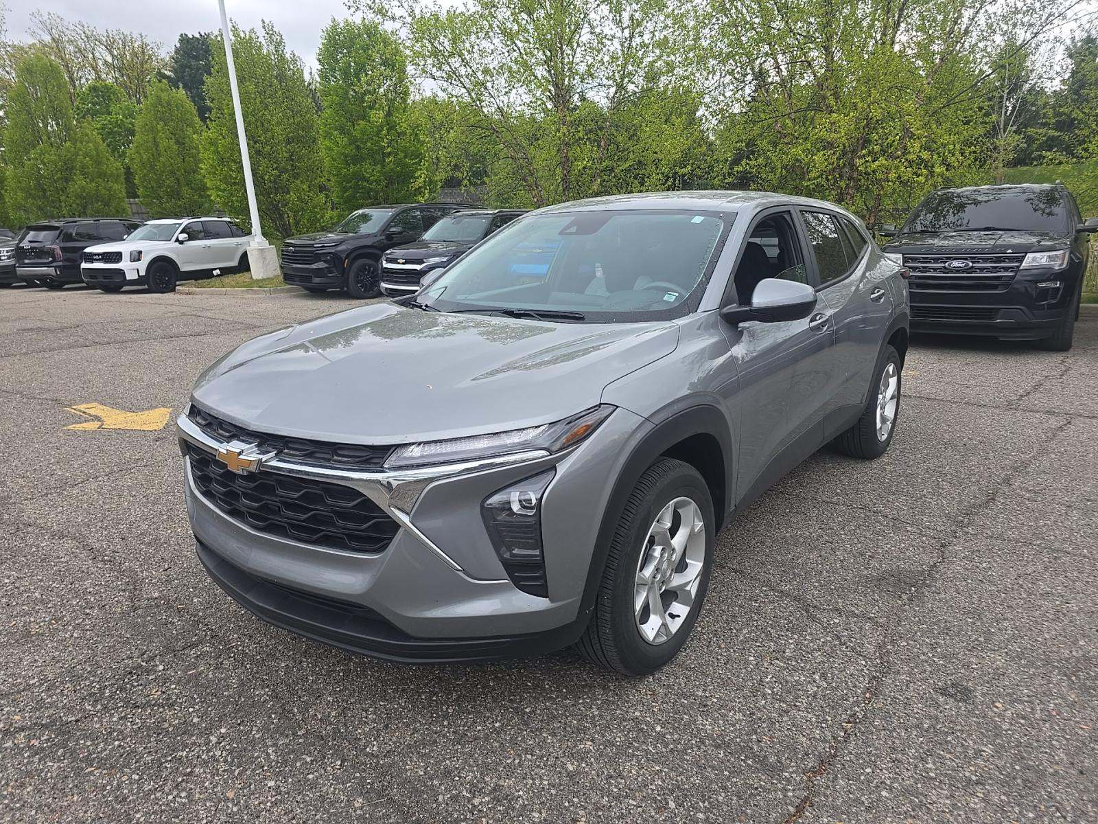 CHEVROLET TRAX - 1