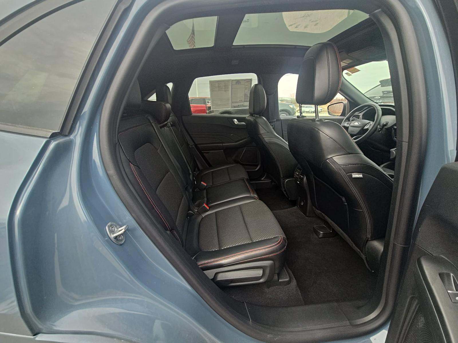 2023 Ford Escape ST-Line FWD