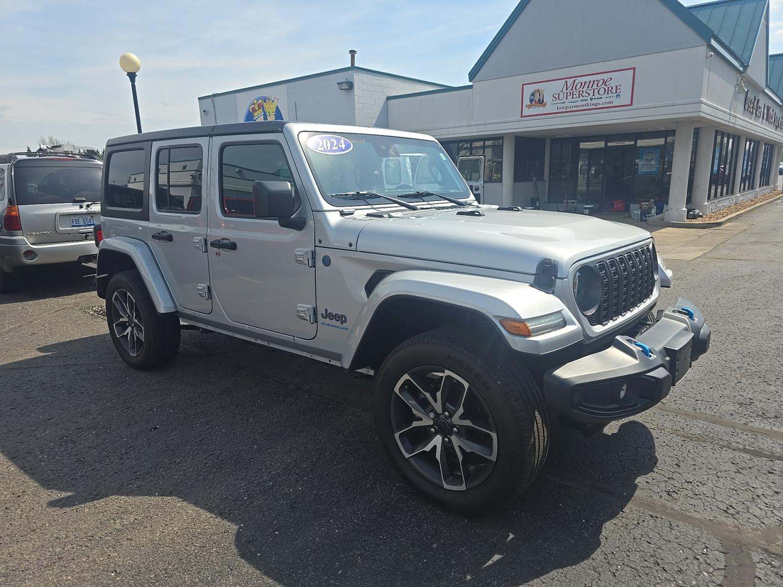 JEEP GRAND CHEROKEE - 4