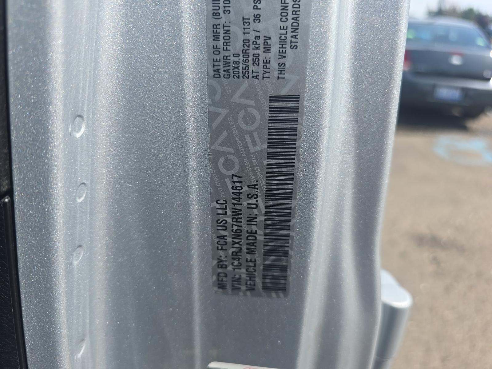 JEEP GRAND CHEROKEE - 5