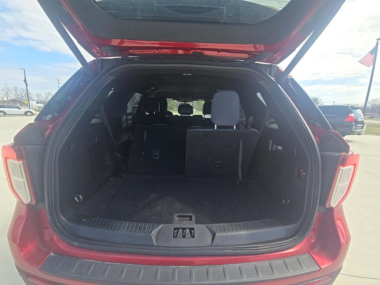 2020 Ford Explorer XLT AWD