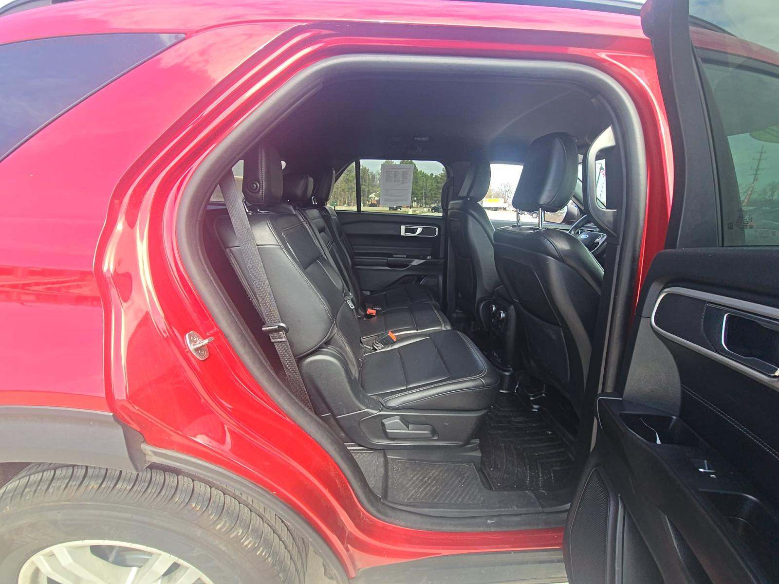 2020 Ford Explorer XLT AWD