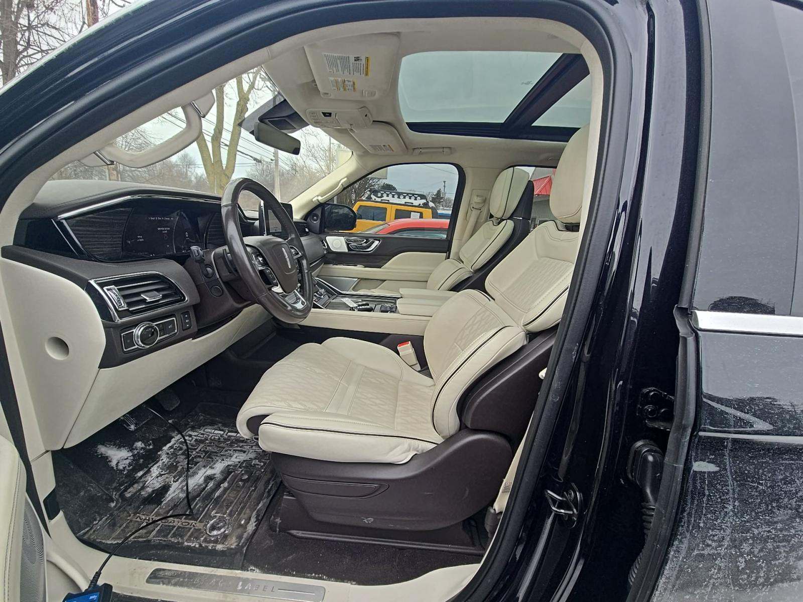 2021 Lincoln Navigator Black Label AWD