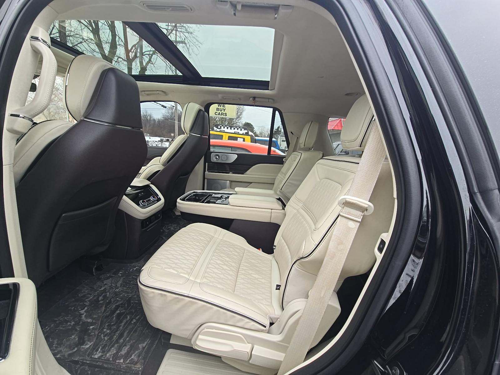 2021 Lincoln Navigator Black Label AWD