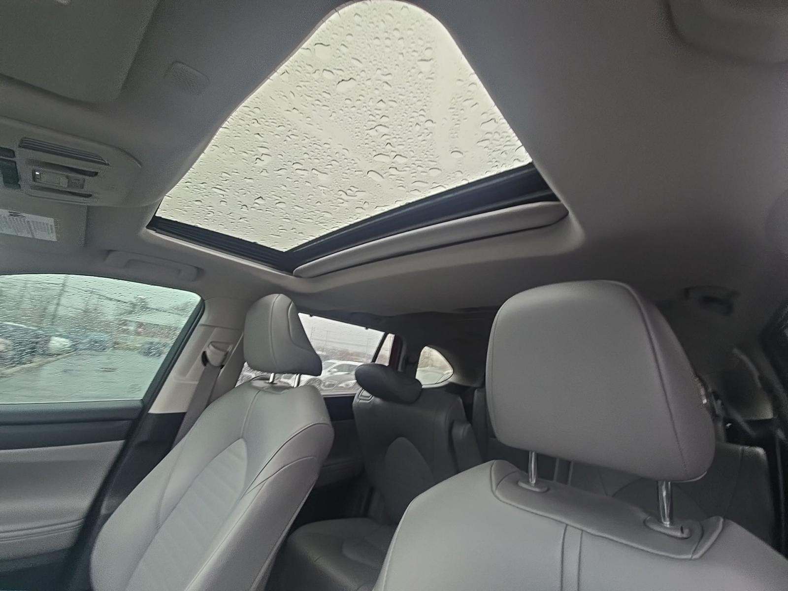 2022 Toyota Highlander XLE AWD