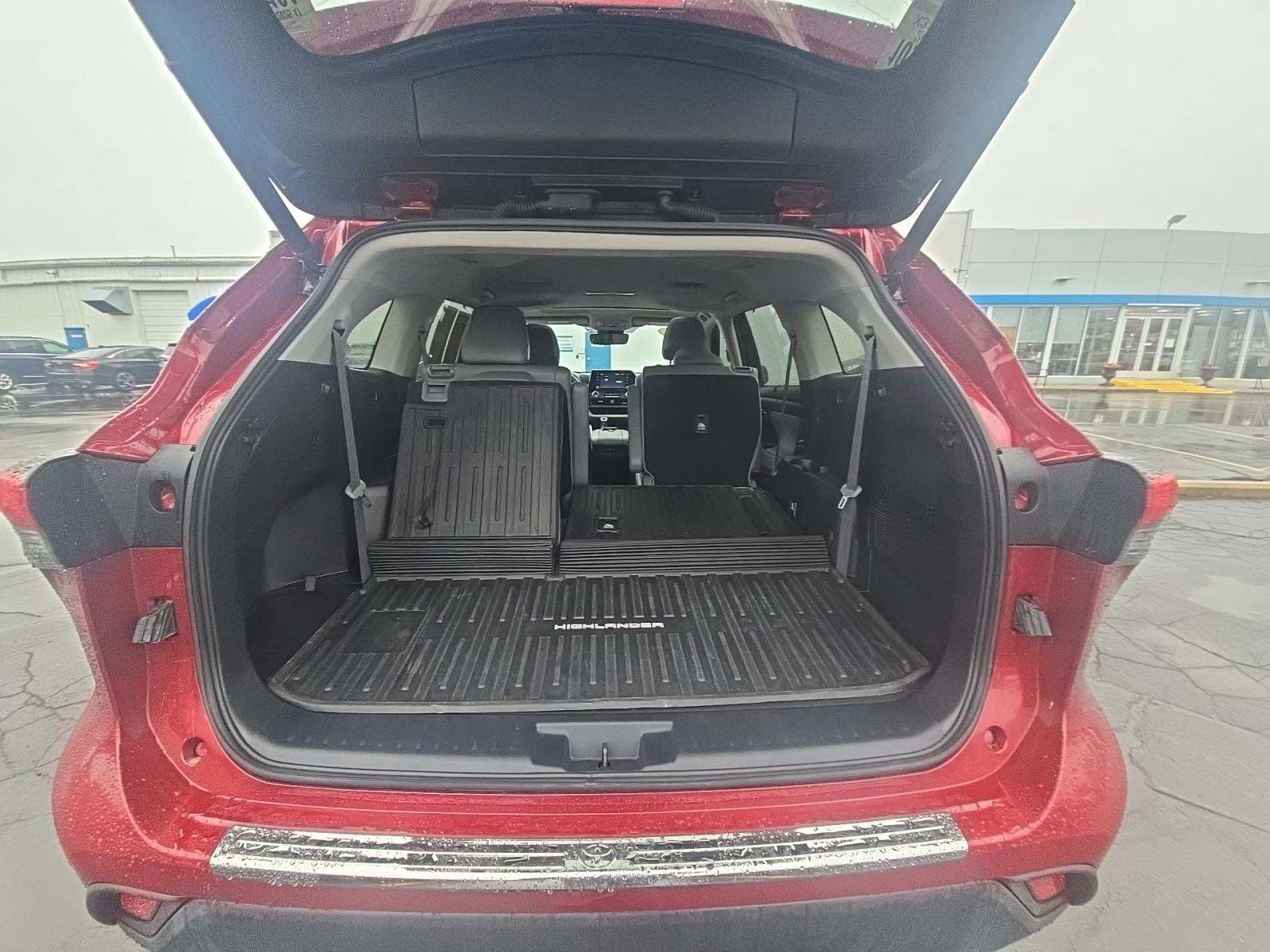 2022 Toyota Highlander XLE AWD