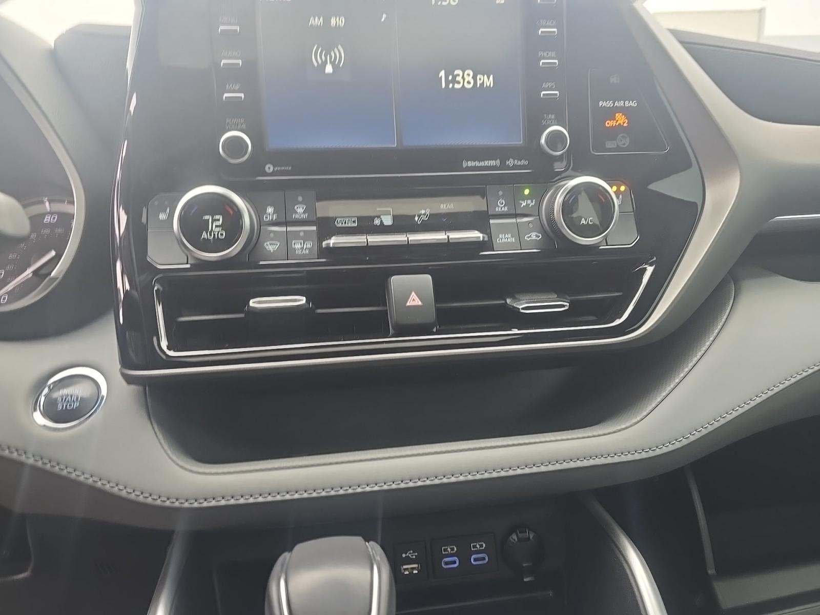 2022 Toyota Highlander XLE AWD