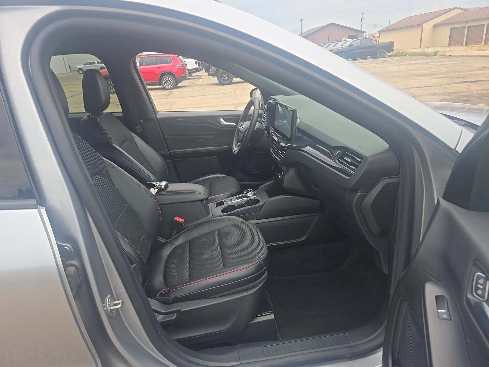 2024 Ford Escape ST-Line AWD