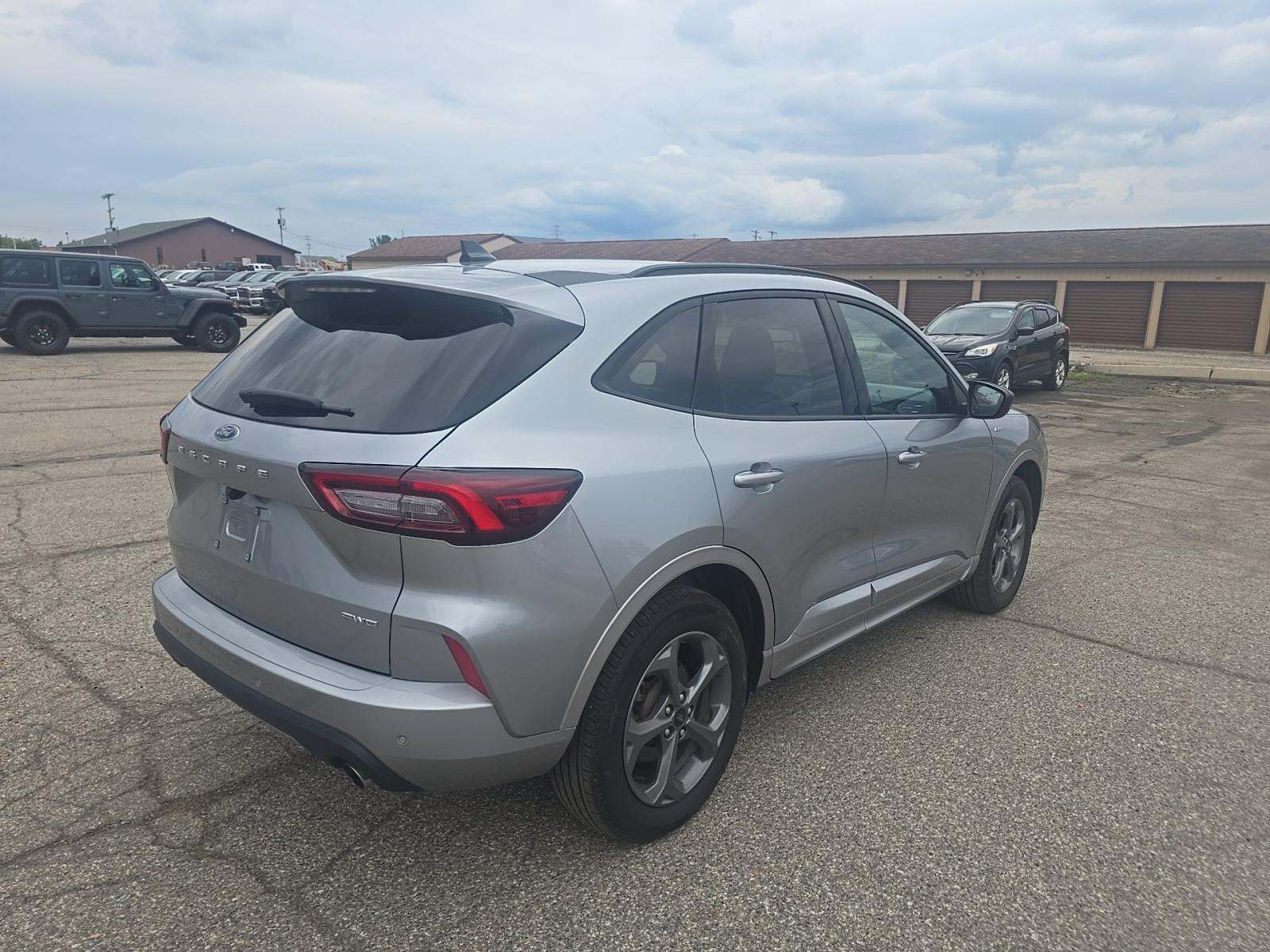 2024 Ford Escape ST-Line AWD